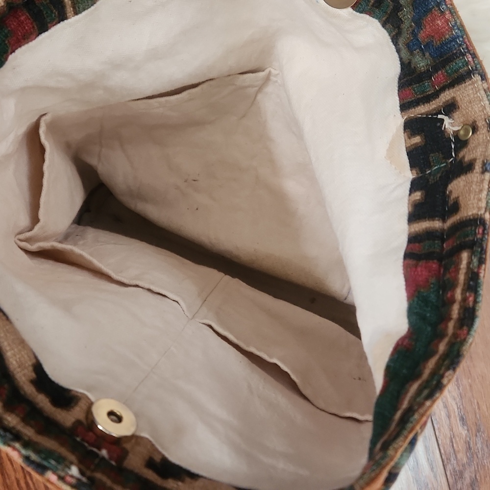 Southwestern Boho Leather Bucket Bag - Picture 3 of 6